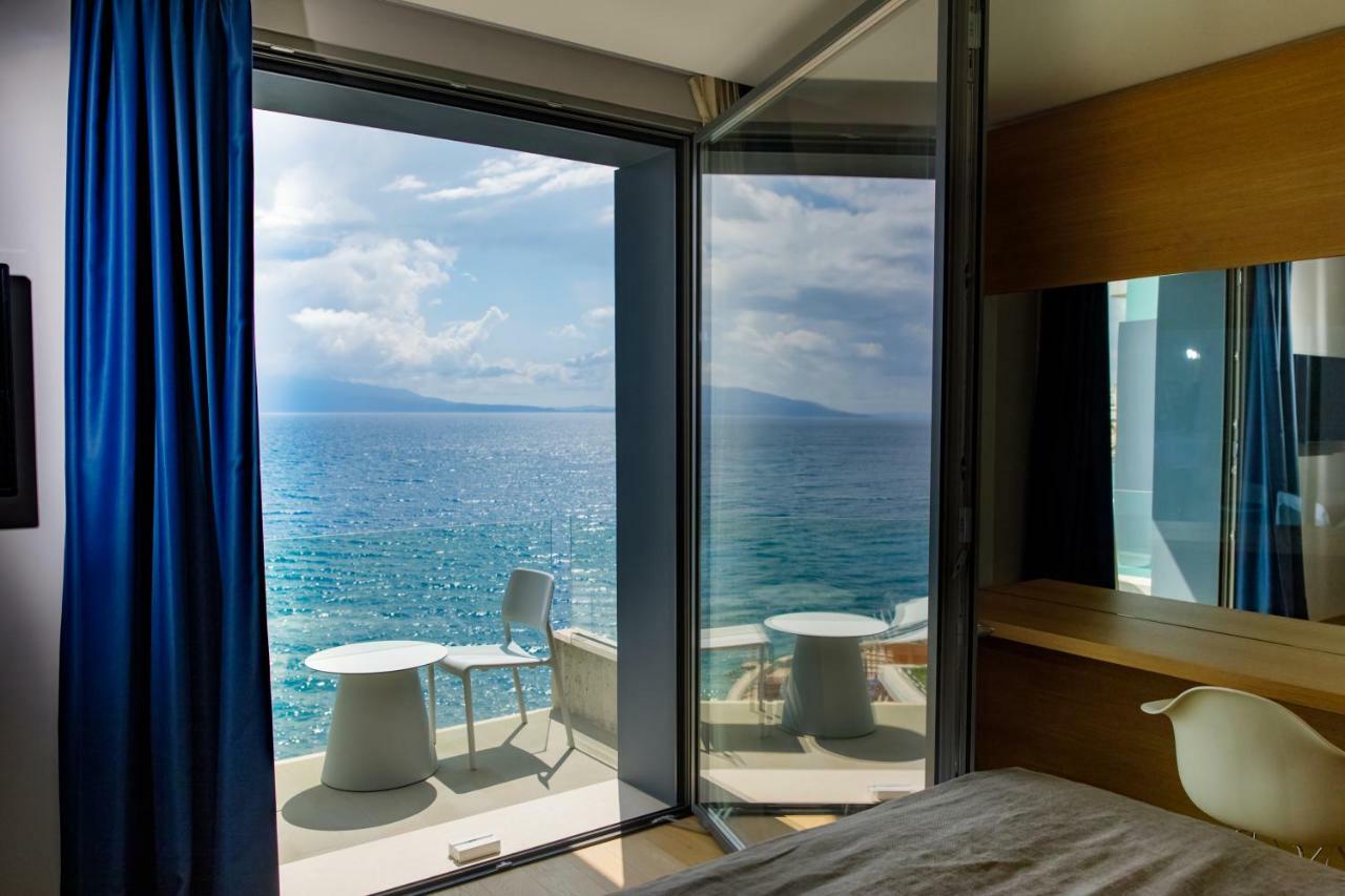 Buze Boutique Hotel Sarandë Exterior foto