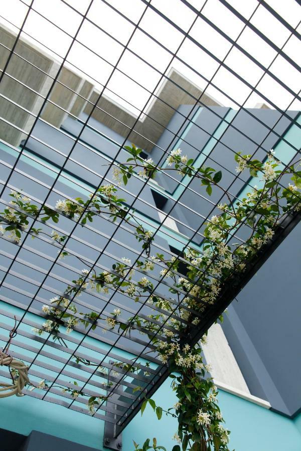 Buze Boutique Hotel Sarandë Exterior foto